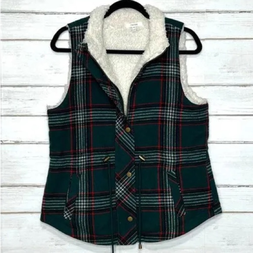 NWT Maurices Medium Green Plaid Sherpa Lined Cinch Waist Sleeveless Vest